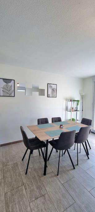 T2 Pool & Terrasse - Parking - Metro - Wifi Toulouse Exterior photo